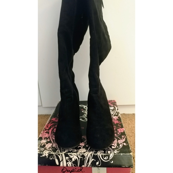 Faux Suede Over The Knee Wedged Boot - Picture 3 of 9